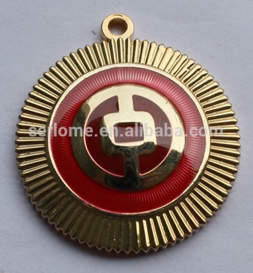 Customized Gold Color Plating Embossed Logo Red Zinc Alloy Raised Metal Medal